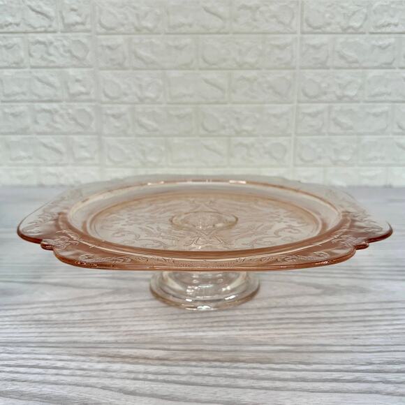 Vintage Indiana Pink Depression Glass Madrid Pattern Pedestal Square Cake Stand - Picture 4 of 4